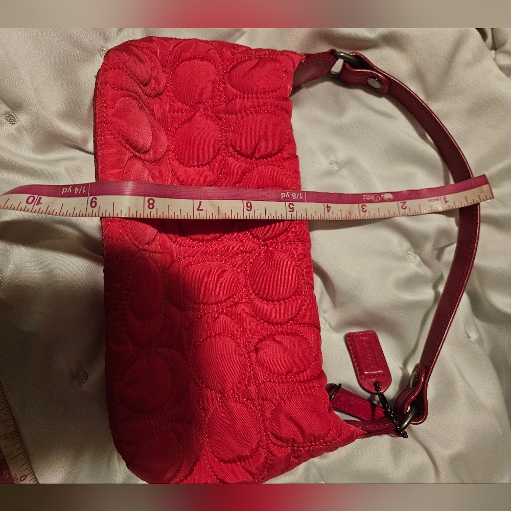 Y2K Coach Pink Quilted Puffer Shoulder Bag - Picture 7 of 9